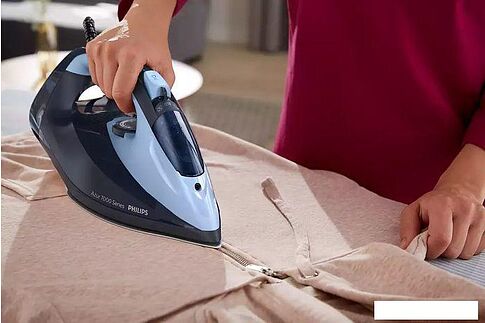 Утюг Philips DST7041/20