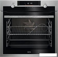 Электрический духовой шкаф AEG BCE558370M