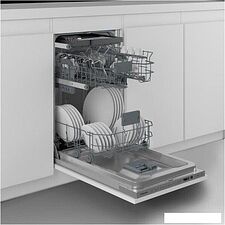 Встраиваемая посудомоечная машина Hotpoint-Ariston HIS 2D86 D