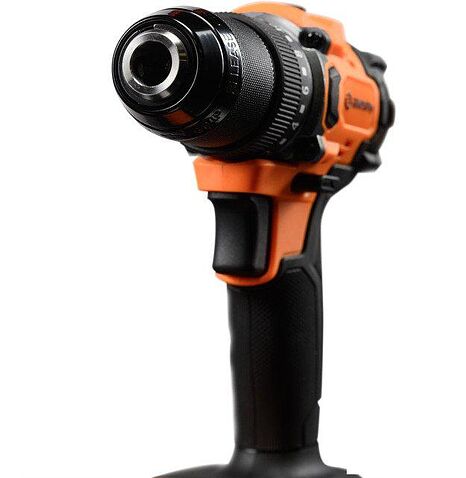 Дрель-шуруповерт Вихрь ДА-20Л-2К/БП (с 2-мя АКБ, кейс)