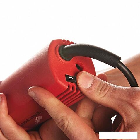 Прямошлифовальная машина Milwaukee DG 7 E