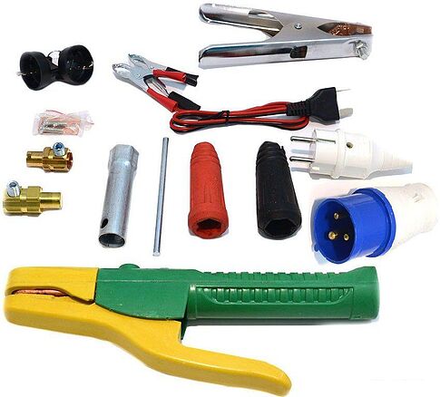 Бензиновый генератор ТСС GGW 5.0/200ED-R