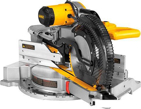 Дисковая пила DeWalt DWS780