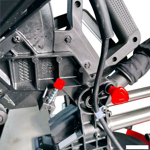 Торцовочная пила TEH TMS25520