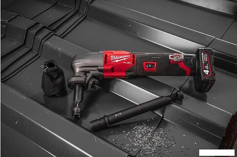 Высечные электрические ножницы Milwaukee M12 FNB16-402X 4933479619 (с 2-мя АКБ, кейс)