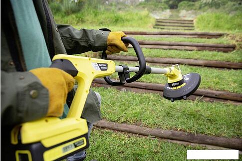 Триммер Karcher LTR 18-30 (с 1-им АКБ)