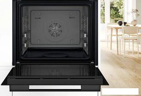 Электрический духовой шкаф Bosch Serie 6 HJG852YT0T