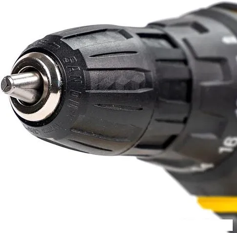 Дрель-шуруповерт Kolner KCD 20-2LC (с 2-мя АКБ, кейс)