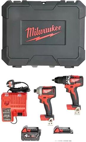 Milwaukee M18 CBLPP2A-402C 4933464536 (шуруповерт, винтоверт, 2 АКБ, кейс)
