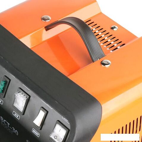 Зарядное устройство Patriot BCT-30 Boost