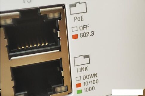 Управляемый коммутатор 2-го уровня Ubiquiti UniFi Switch Lite 16 POE