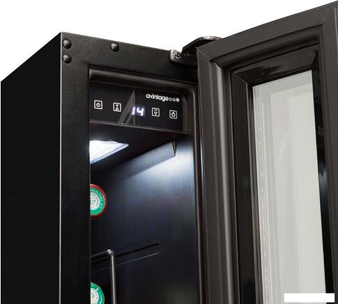 Винный шкаф Avintage AVU8TNA