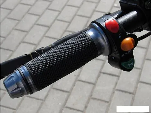 Электроскутер Yakama АР-Н009-2 (голубой)