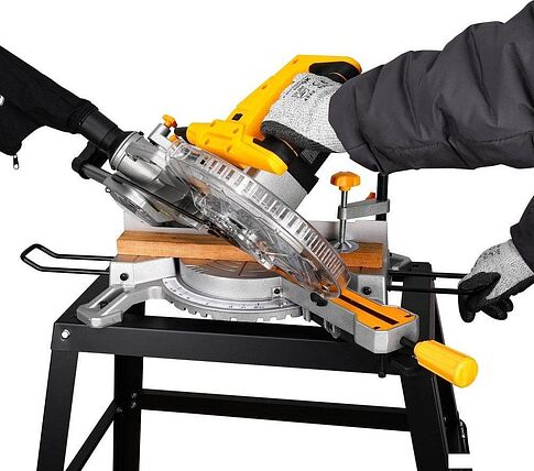 Торцовочная пила Deko DKMS2100-255 085-1074