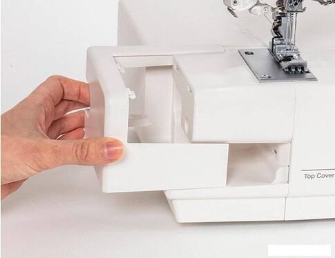 Распошивальная машина Janome CoverPro 3000 Professional