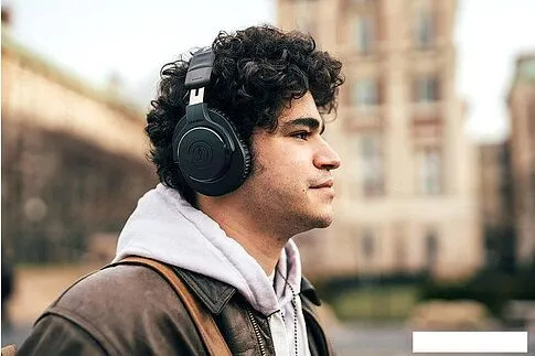 Наушники Audio-Technica ATH-M20xBT (черный)