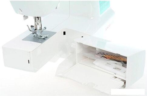 Швейная машина Singer Starlet 6660