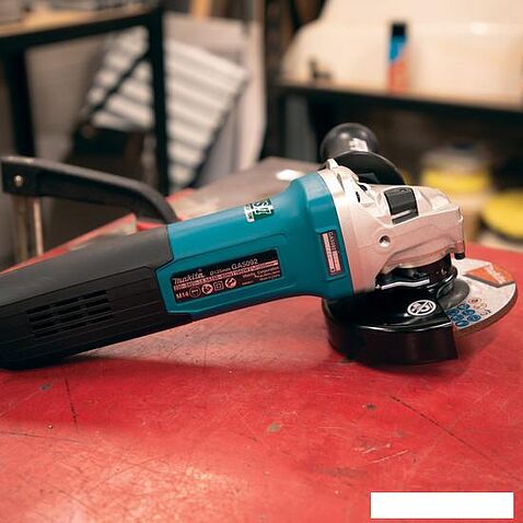 Угловая шлифмашина Makita GA5092X01