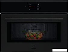 Микроволновая печь Electrolux MealAssist 700 EVM9E2XT
