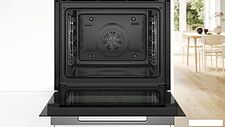 Электрический духовой шкаф Bosch Serie 8 HBG7241B1