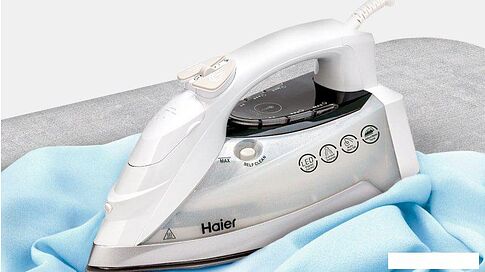Утюг Haier HI-600
