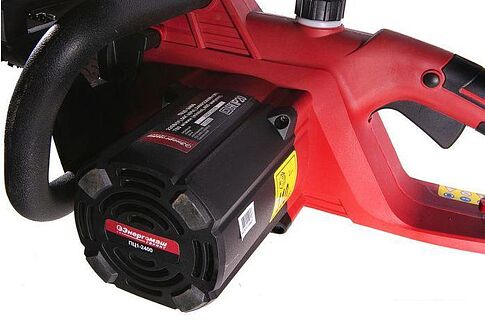 Электрическая пила Энергомаш Гарант ПЦ1-2400