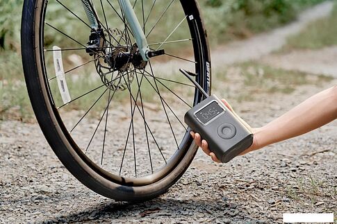 Автомобильный компрессор Xiaomi Portable Electric Air Compressor 2 Pro BHR9099GL (международная версия)