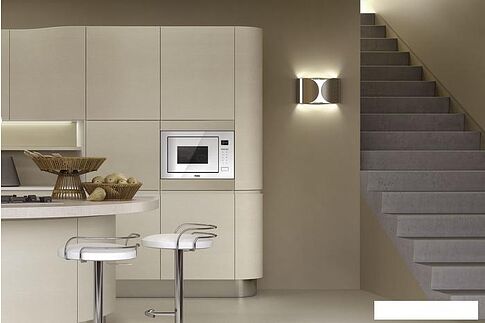 Микроволновая печь Haier HMX-BTG259W