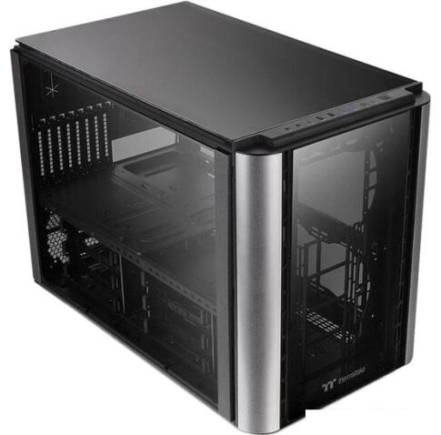 Корпус Thermaltake Level 20 XT