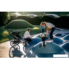 Коляска прогулочная «книга» Thule Urban Glide 2 Double 2021 (jet black)