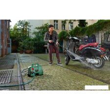 Мойка высокого давления Bosch EasyAquatak 100 Long Lance 06008A7E01