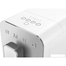 Кофемашина Smeg BCC12WHMEU