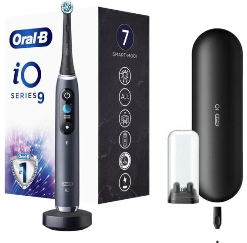 Электрическая зубная щетка Oral-B iO 9 (черный)