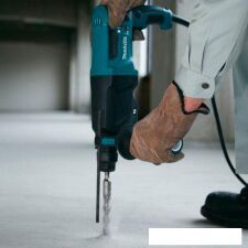 Перфоратор Makita HR2300