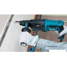 Перфоратор Makita HR2631FT