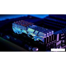 Оперативная память G.Skill Trident Z Royal Elite 2x16GB PC4-28800 F4-3600C14D-32GTESA