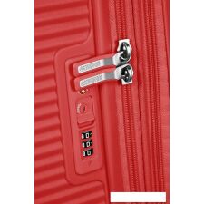 Чемодан-спиннер American Tourister SoundBox Coral Red 77 см