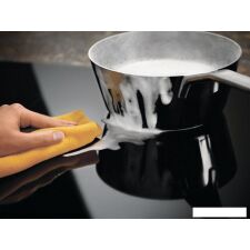 Варочная панель Electrolux Induction 300 Slim-Fit LIL61434C