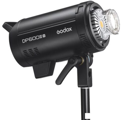 Лампа Godox DP600IIIV